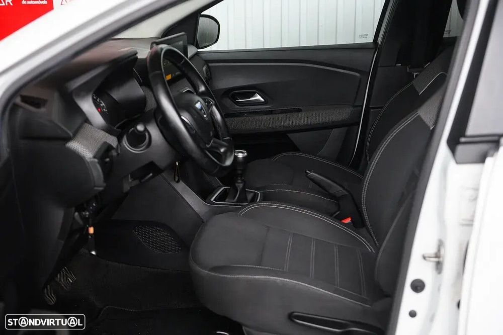 Dacia Jogger 1.0 ECO-G Expression 7L Bi-Fuel - 23