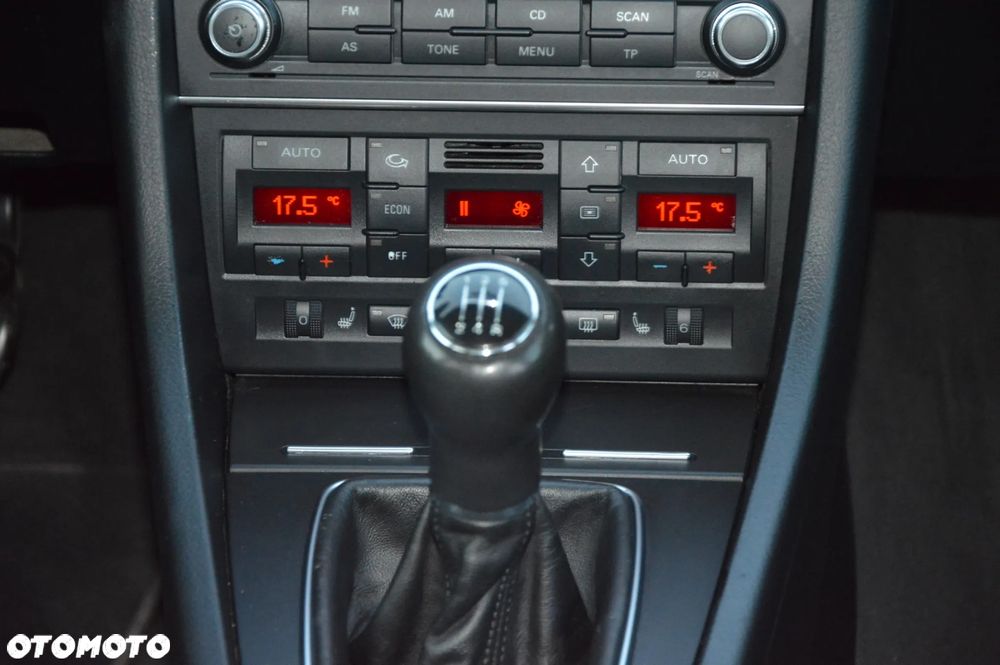 Audi A4 Avant 1.6 - 22