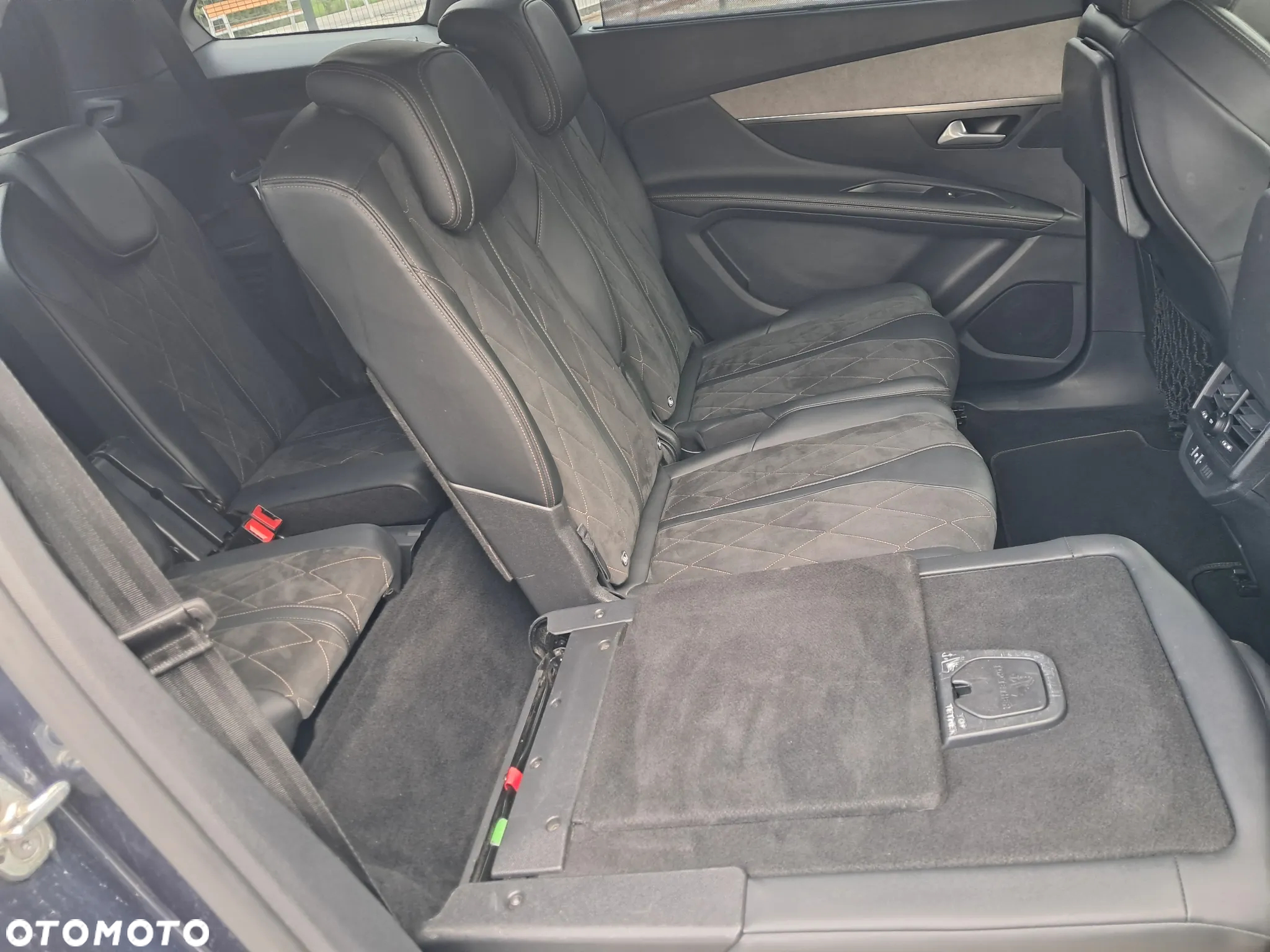 Peugeot 5008 2.0 BlueHDI GT S&S EAT8 - 20