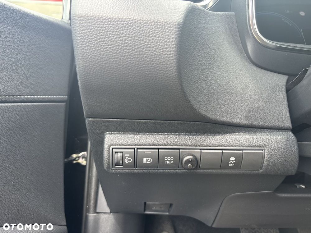 Toyota Corolla 1.8 Hybrid Comfort - 18