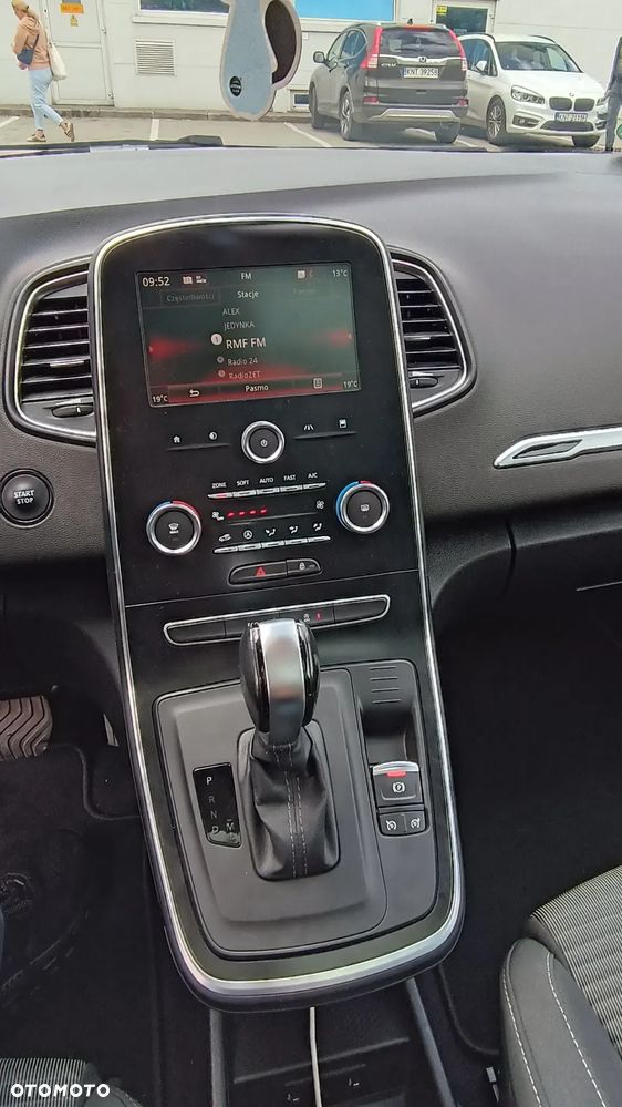 Renault Grand Scenic Gr 1.3 TCe Energy Zen EDC - 10
