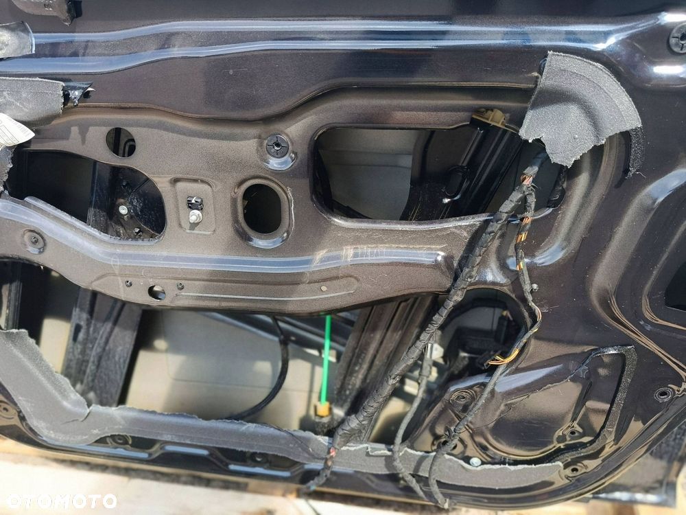 BMW 5 F10 F11 PRAWE PRZEDNIE DRZWI 416 - 9