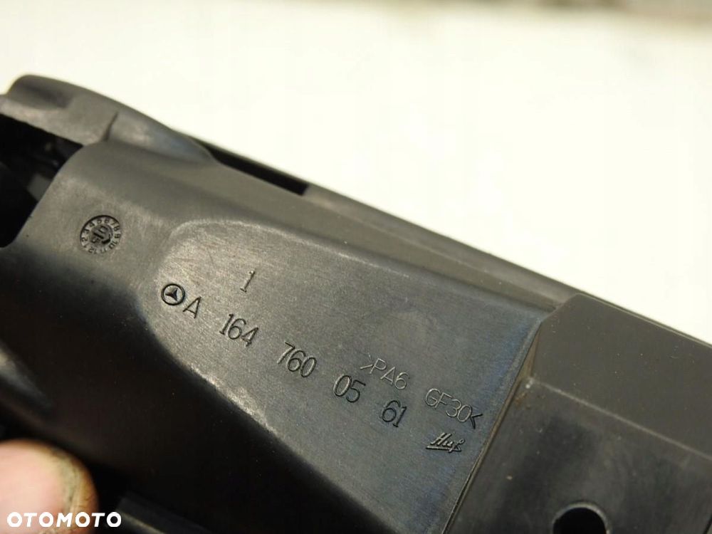 PRZYCISK KLAMKA OTWIERANIA KLAPY MERCEDES R W251 A1647600561 - 5