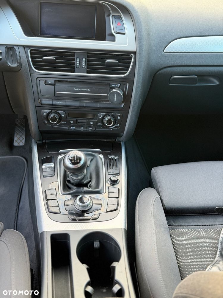 Audi A4 Avant 2.0 TDI DPF S line Sportpaket (plus) - 24