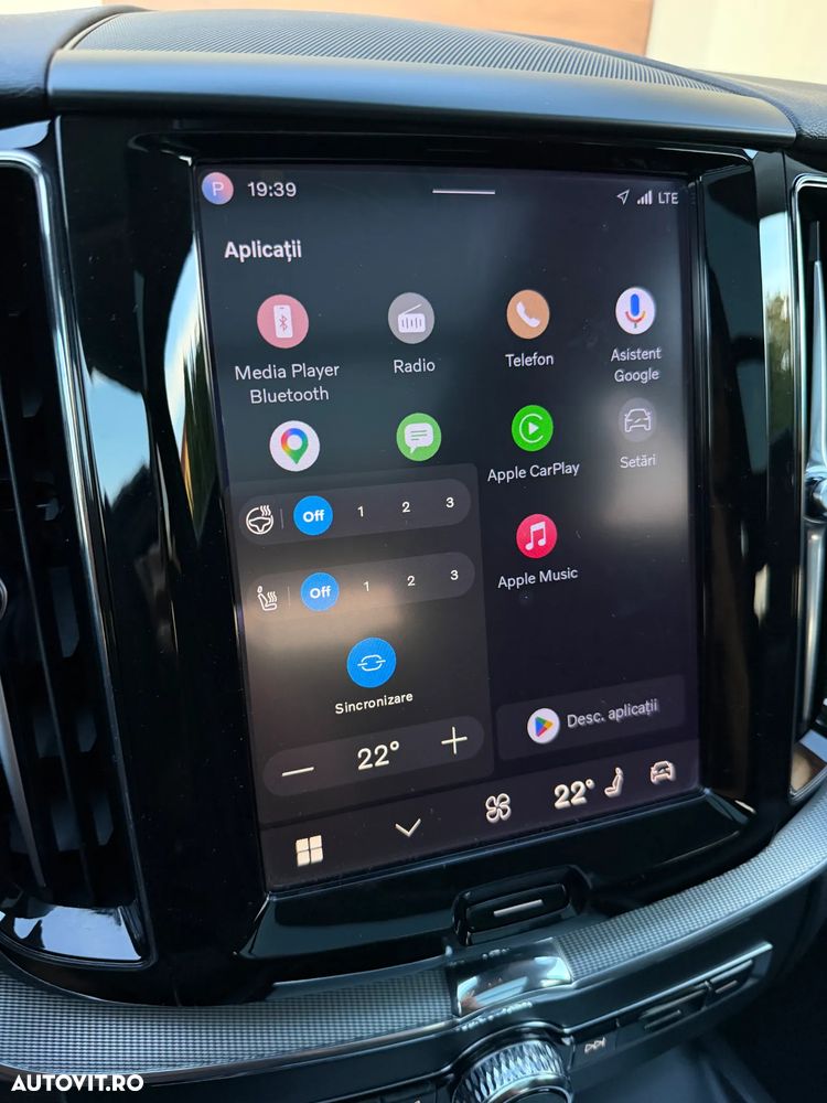 Volvo XC 60 T6 AWD Recharge Plus Dark - 15