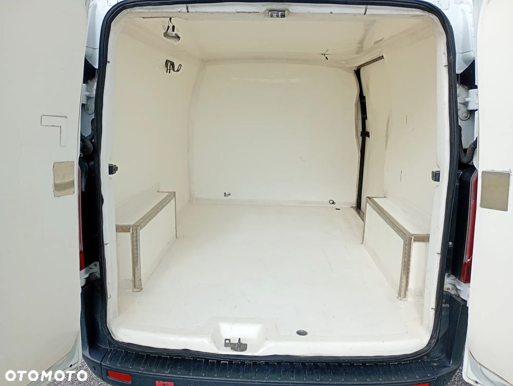 Ford Transit Custom - 31