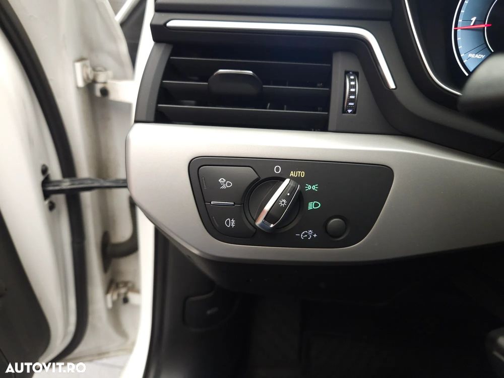 Audi A4 35 TFSI S tronic MHEV Advanced - 18