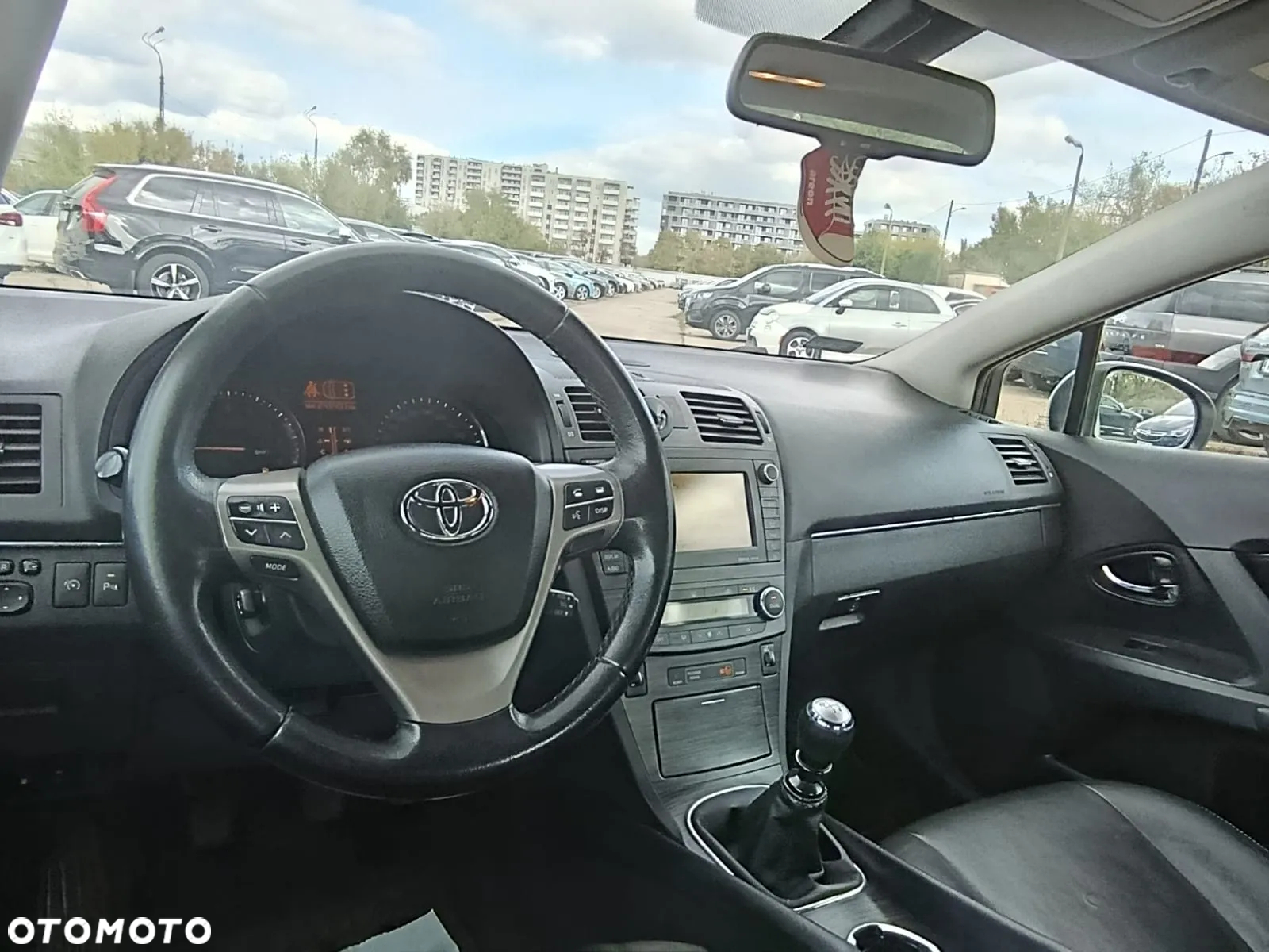 Toyota Avensis 2.0 Prestige NAVI - 4