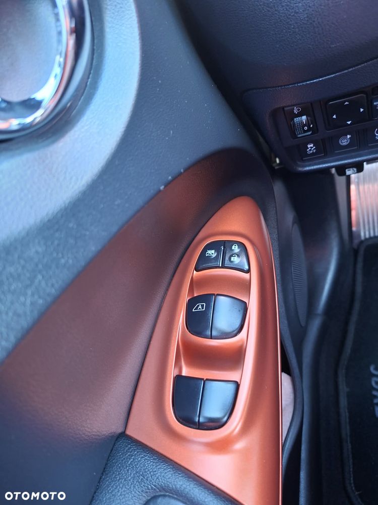 Nissan Juke 1.6 N-Connecta Xtronic - 10