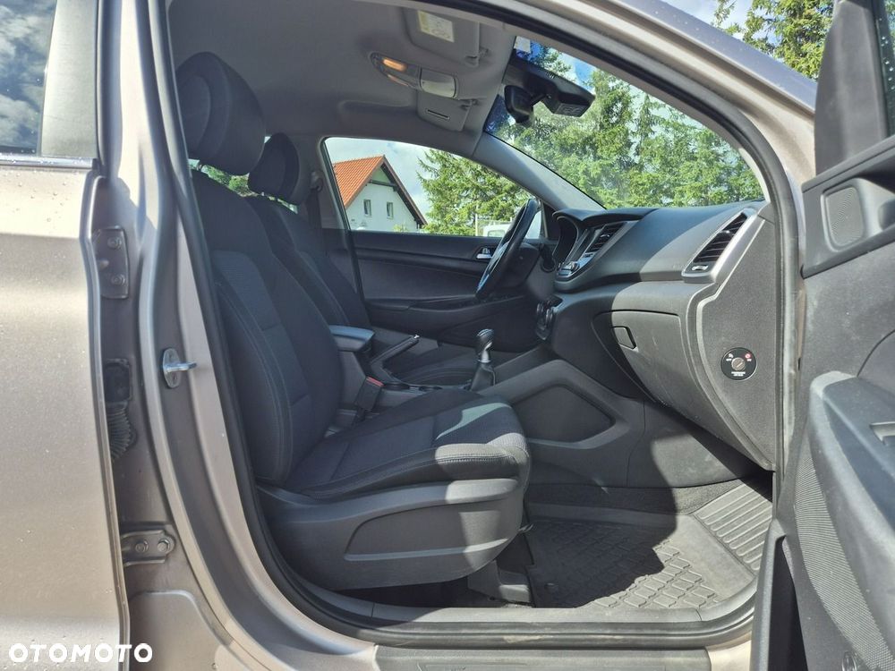 Hyundai Tucson 2.0 CRDI 2WD Style - 20