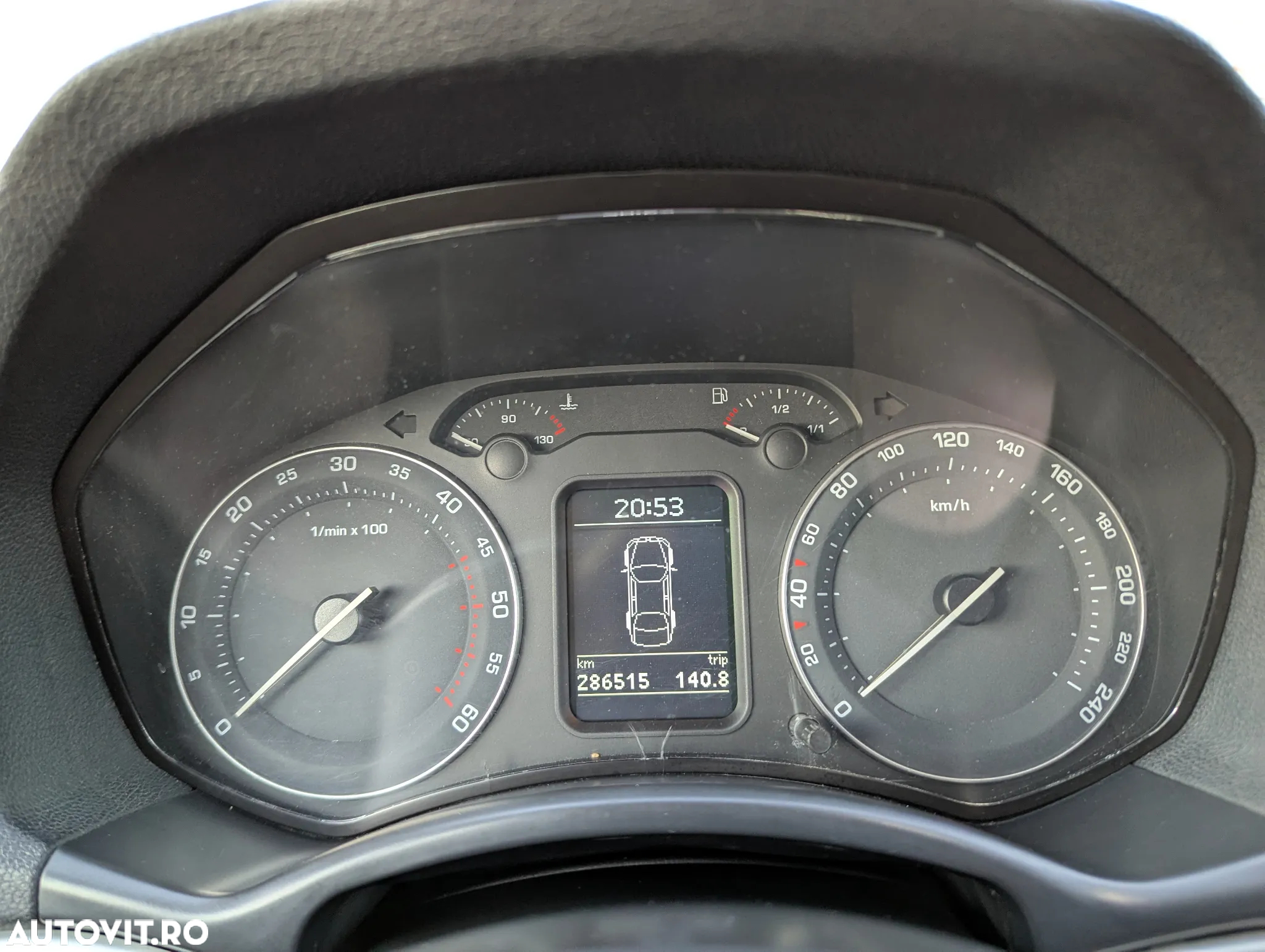 Skoda Octavia Combi 1.9 TDI DPF DSG Ambiente - 8