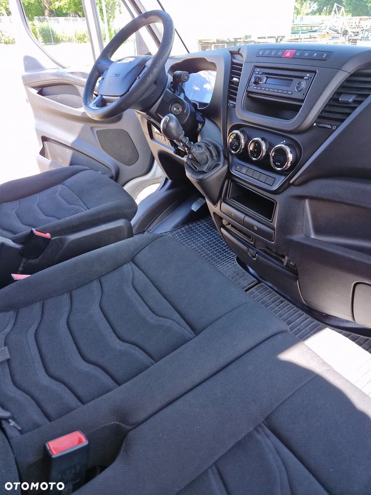 Iveco 35S17 - 5
