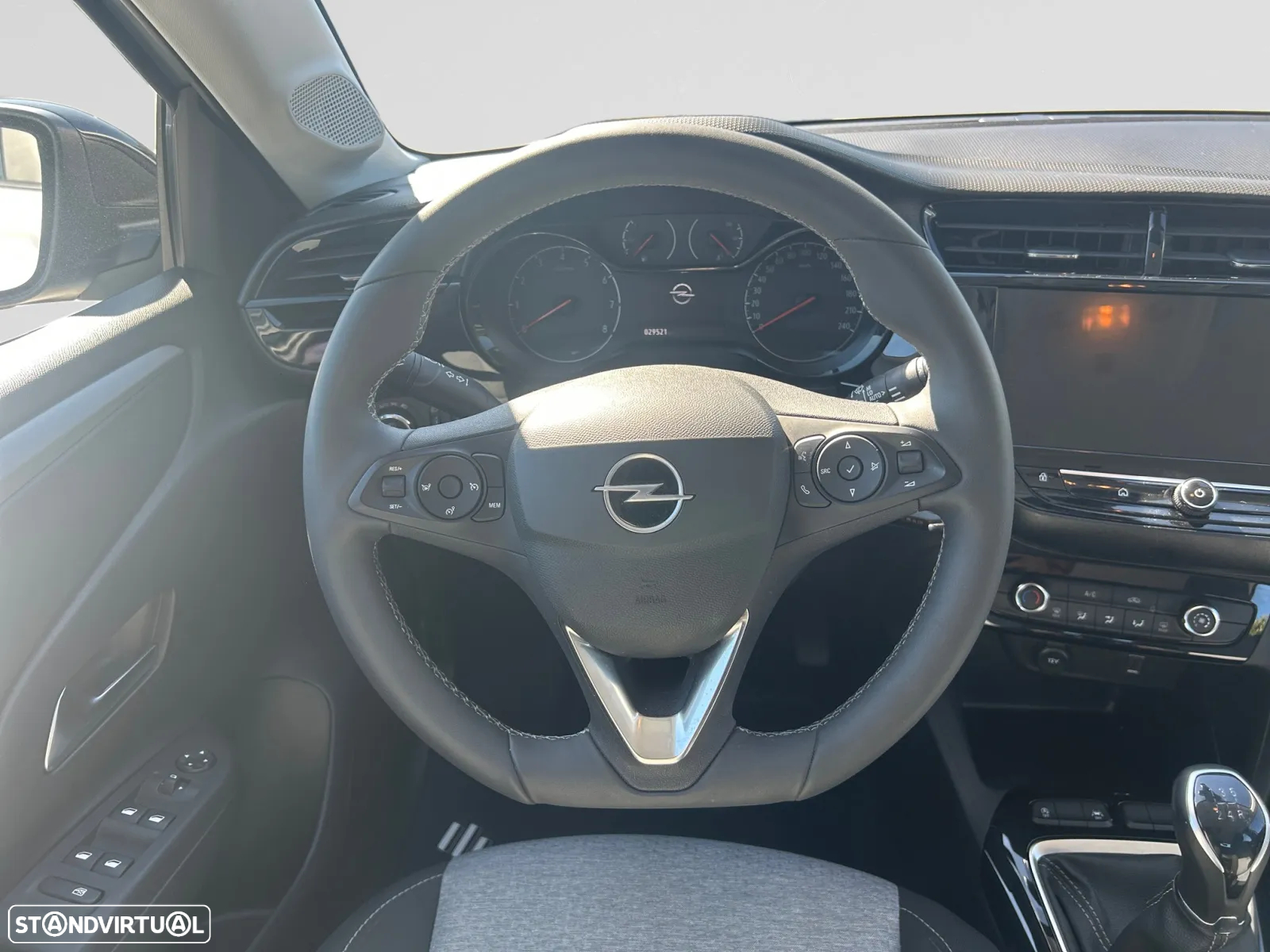 Opel Corsa 1.2 - 12
