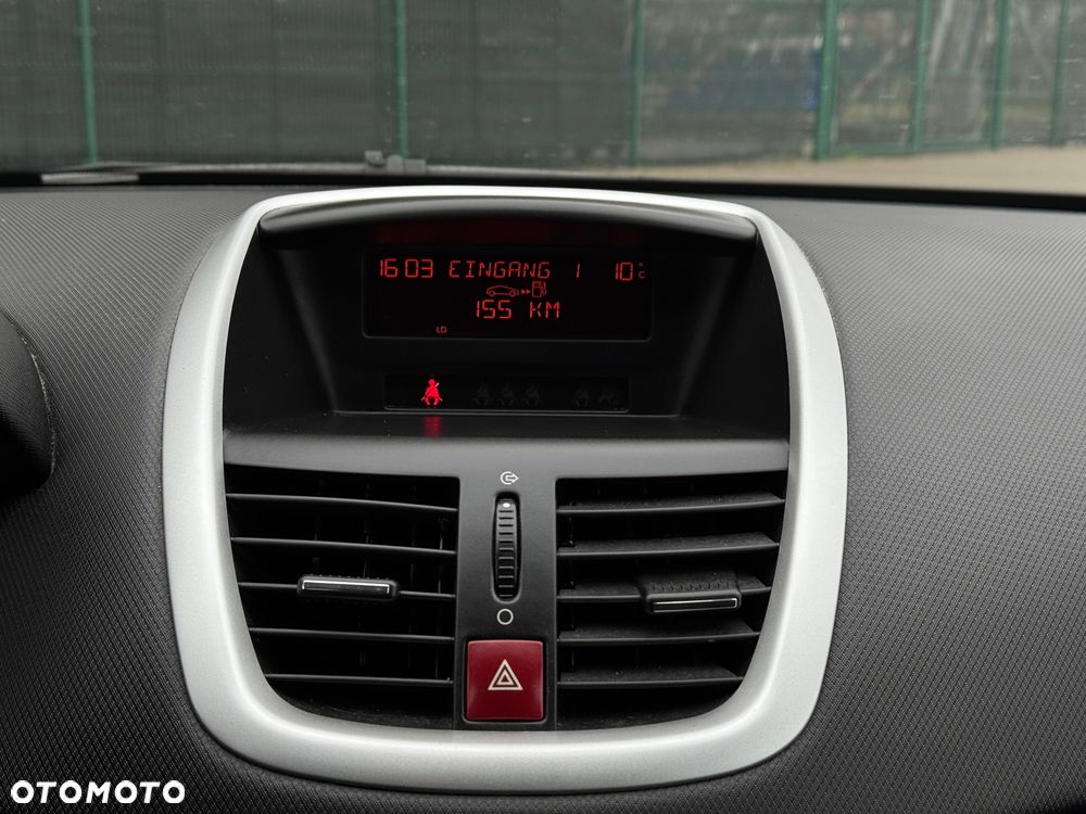 Peugeot 207 95 VTi Premium - 28