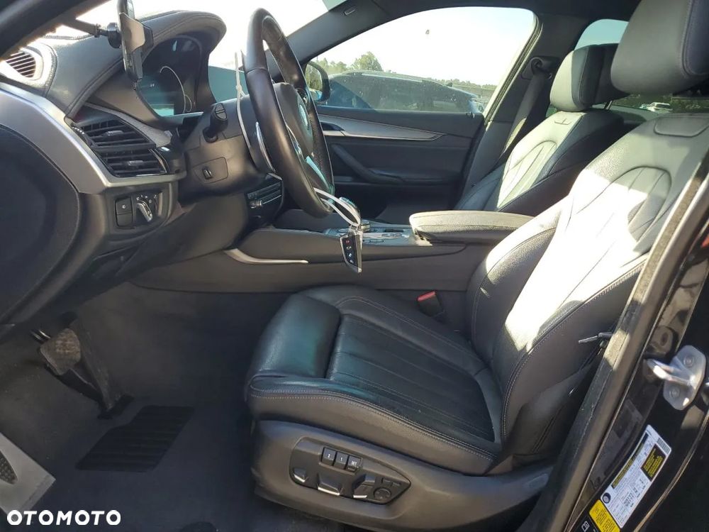BMW X6 35i xDrive - 8