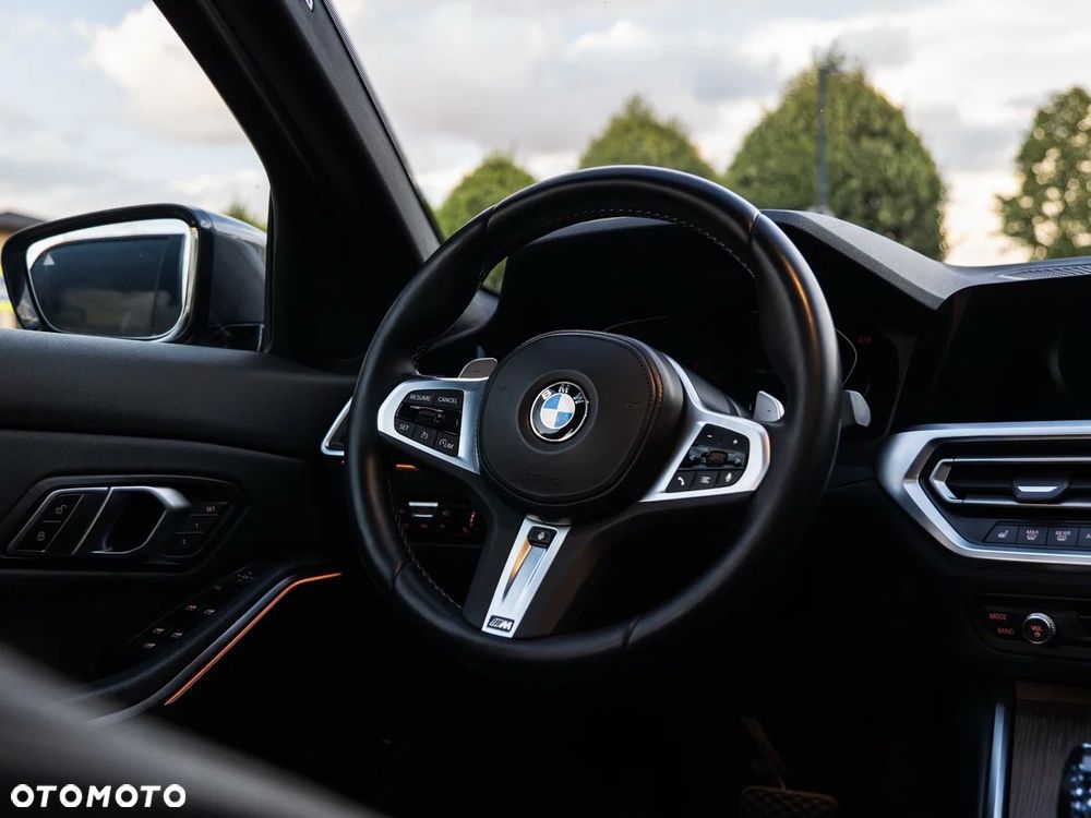 BMW Seria 3 - 18