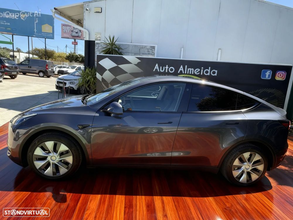Tesla Model Y Long Range Tração Integral - 11