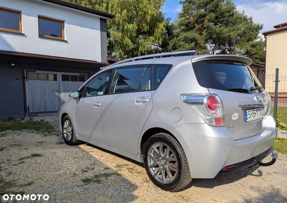 Toyota Verso 2.2 D-CAT Prestige - 1