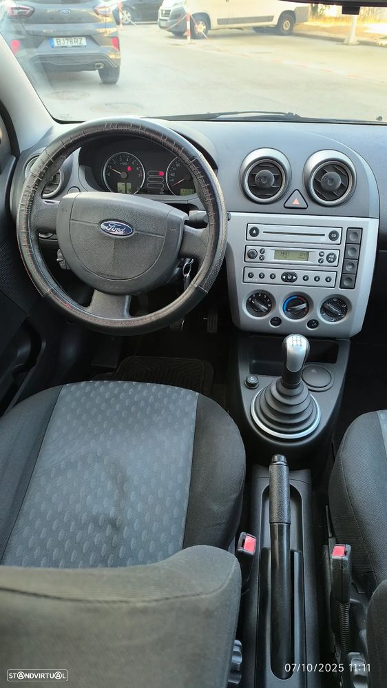 Ford Fiesta 1.25 Connection - 19