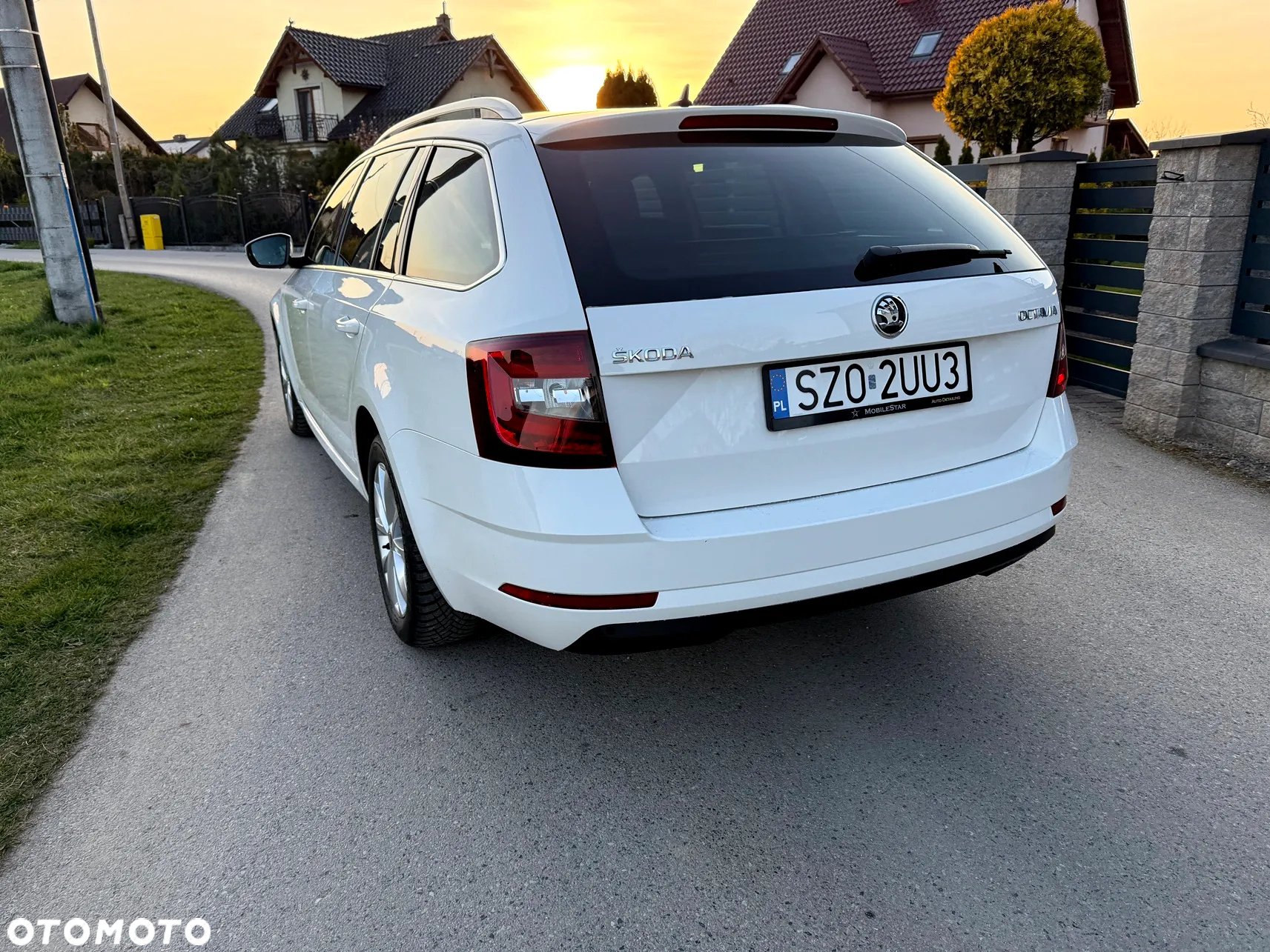 Skoda Octavia Combi 2.0 TDI DSG Style - 6
