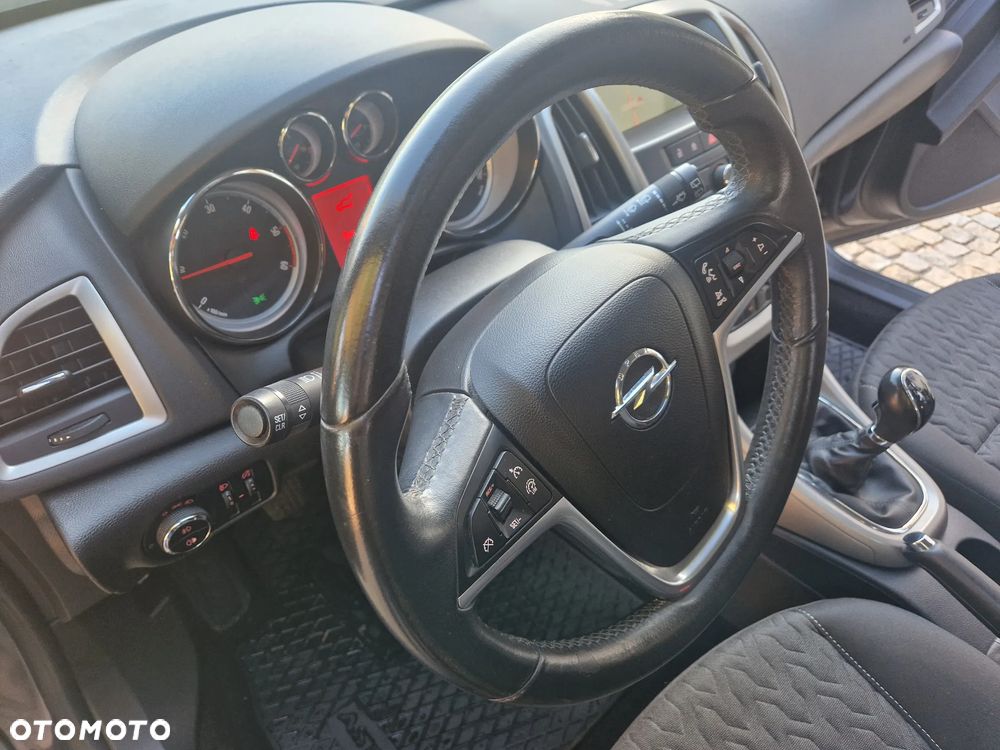Opel Astra - 16