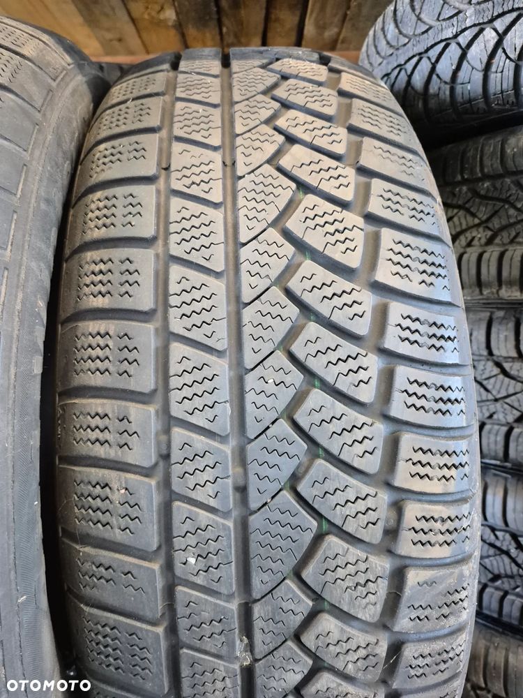 Opony Continental 4x4 Winter Contact 235/60/R18 - 3