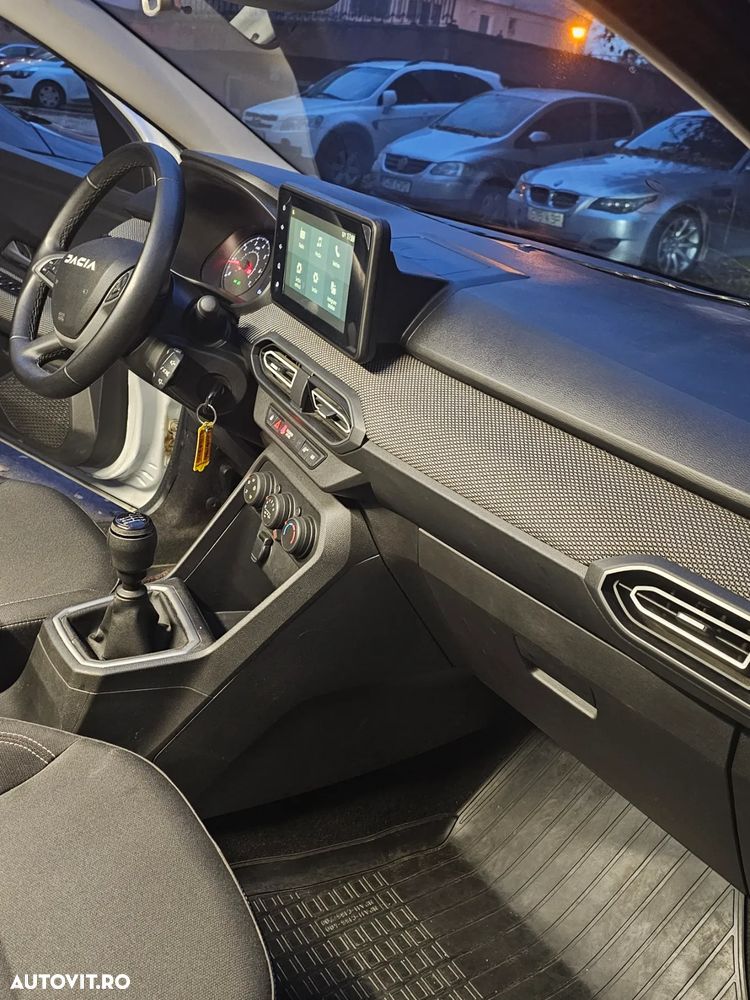 Dacia Logan ECO-G 100 MT6 Expression - 10