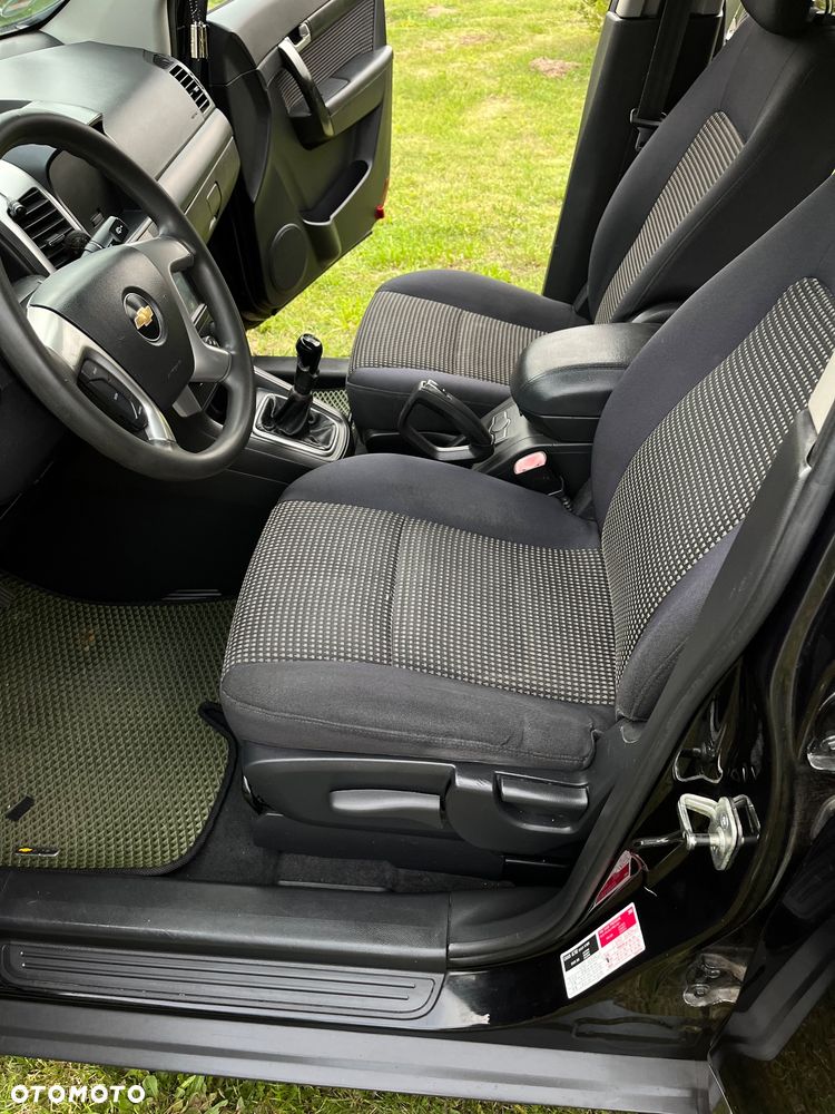 Chevrolet Captiva 2.4 2WD 5 Sitzer LS - 24