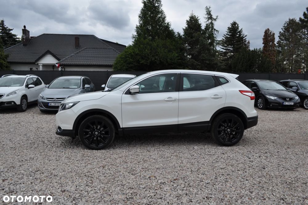 Nissan Qashqai - 10