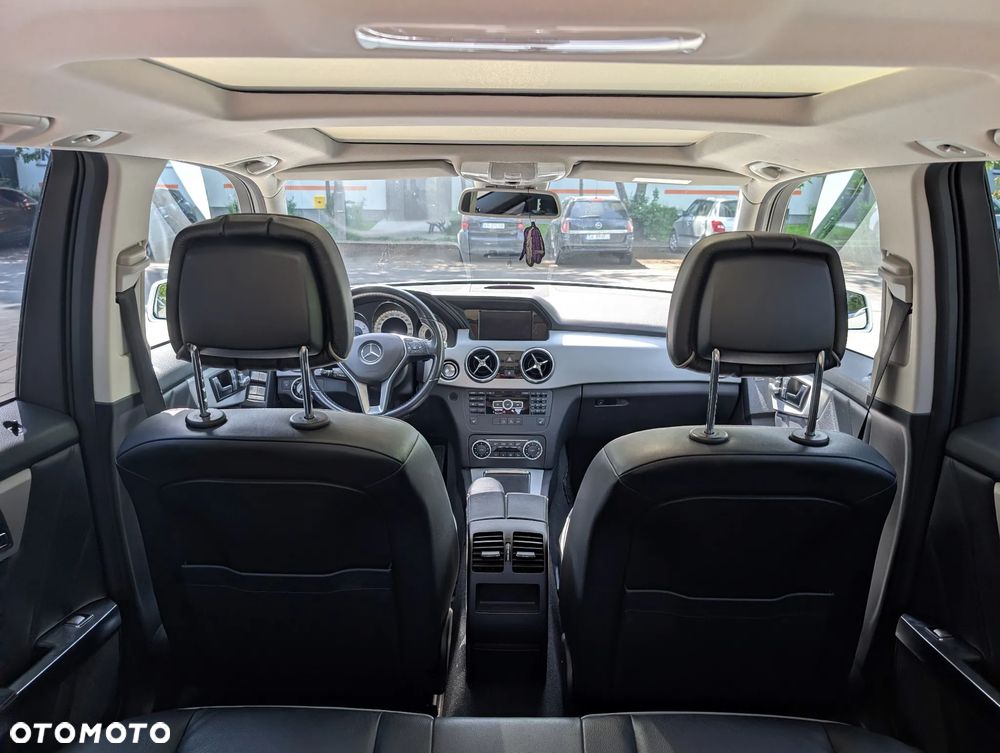 Mercedes-Benz GLK 350 4-Matic - 13