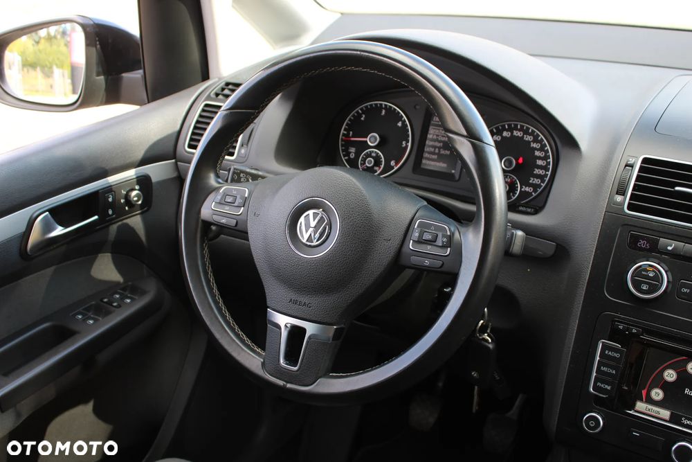 Volkswagen Touran 1.6 TDI DPF MATCH - 16