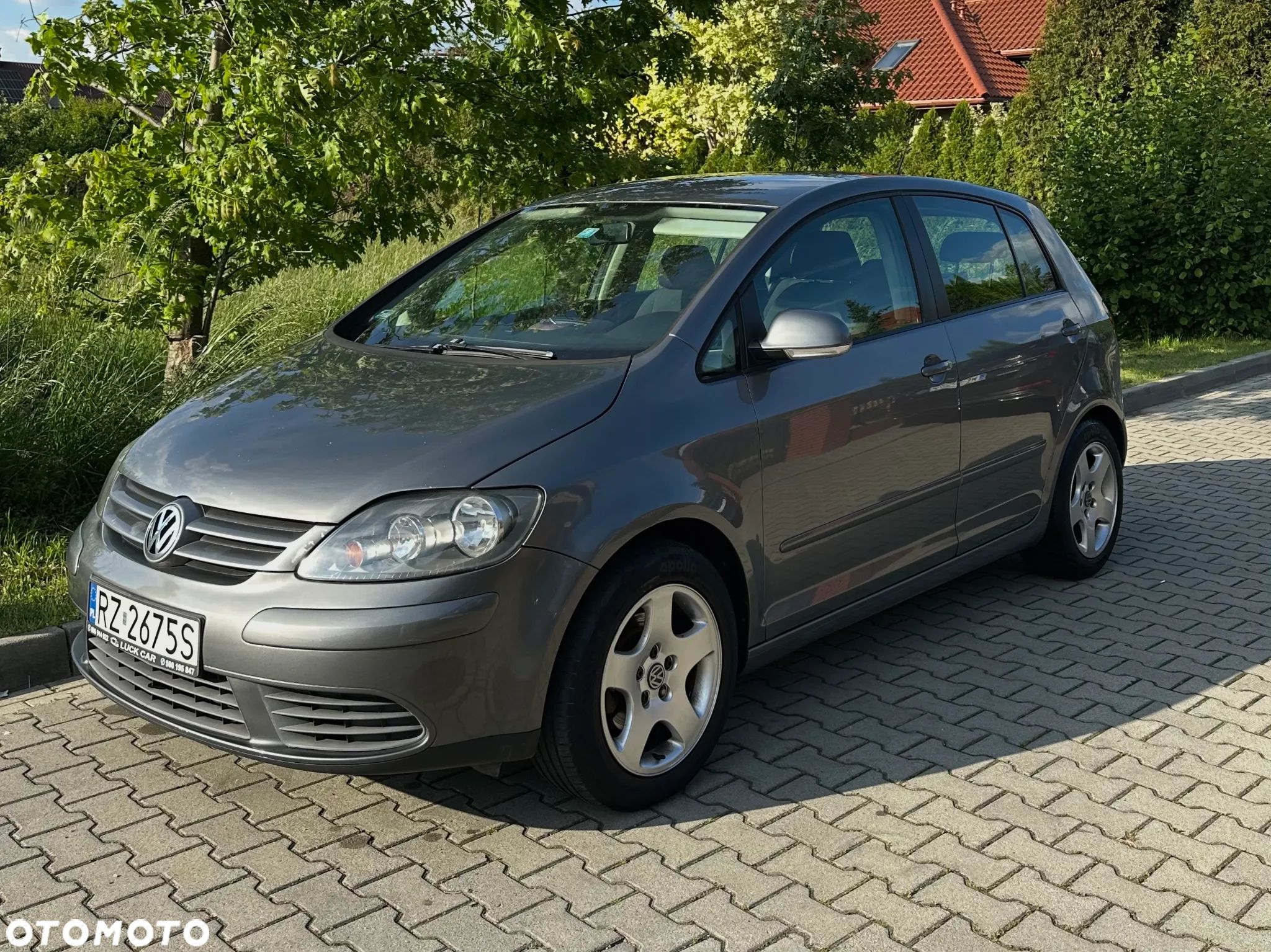 Volkswagen Golf Plus 1.9 TDI Q-Line - 1