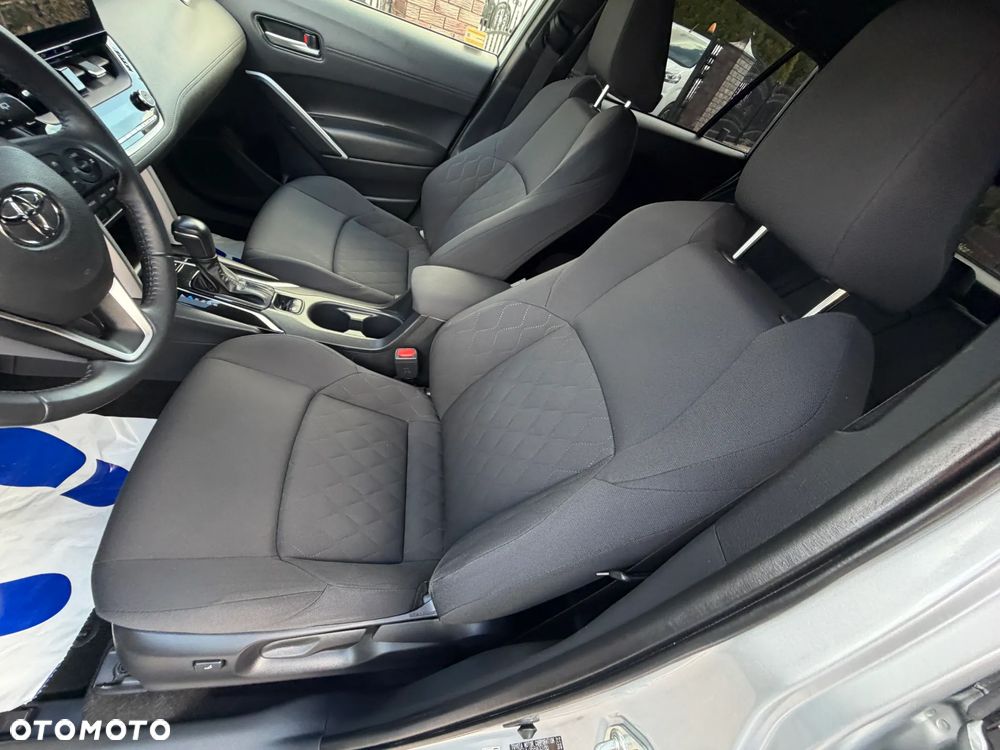 Toyota Corolla Cross 2.0 Hybrid Comfort - 11