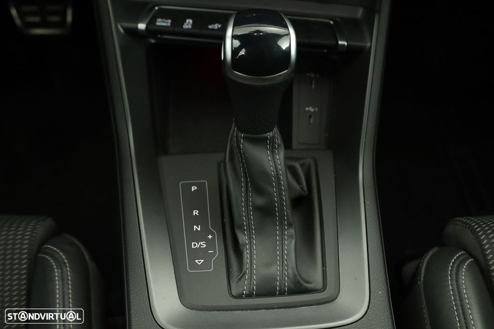 Audi Q3 Sportback 45 TFSIe S line S tronic - 14