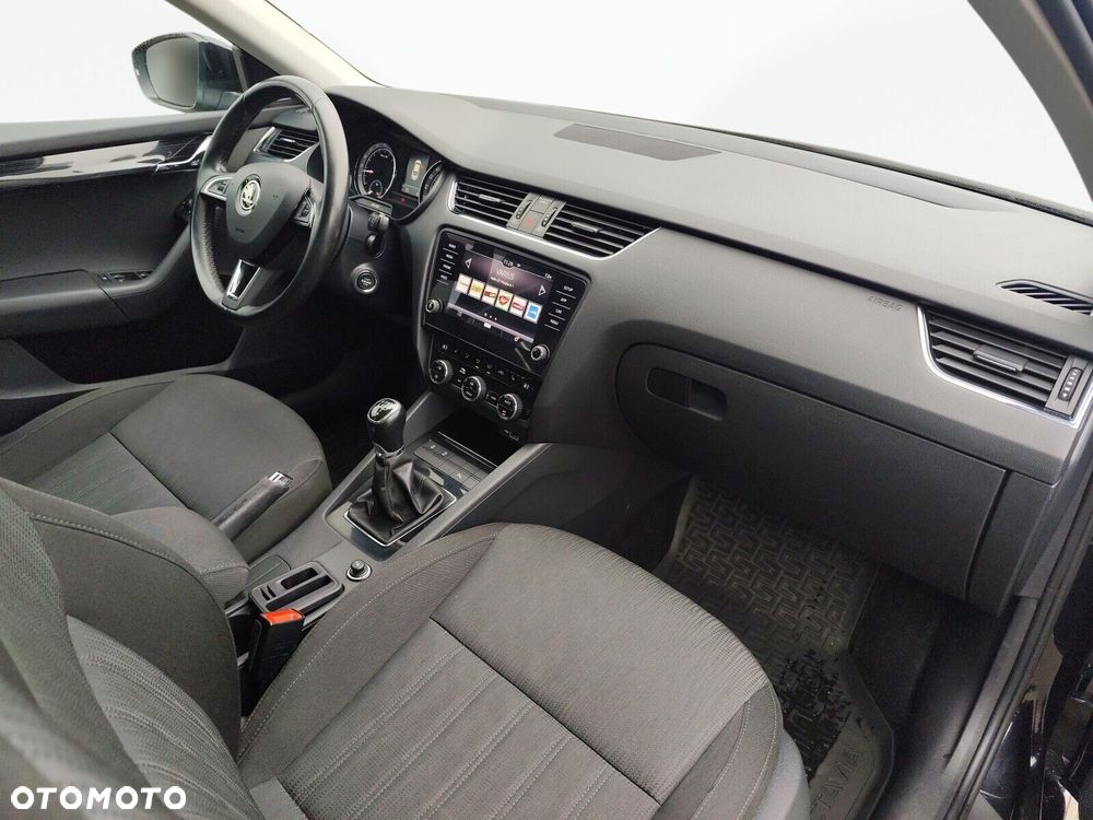 Skoda Octavia - 21