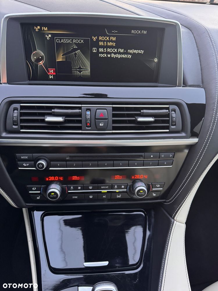 BMW Seria 6 650i xDrive - 8