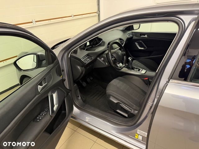 Peugeot 308 PureTech 110 Stop & Start Style - 13