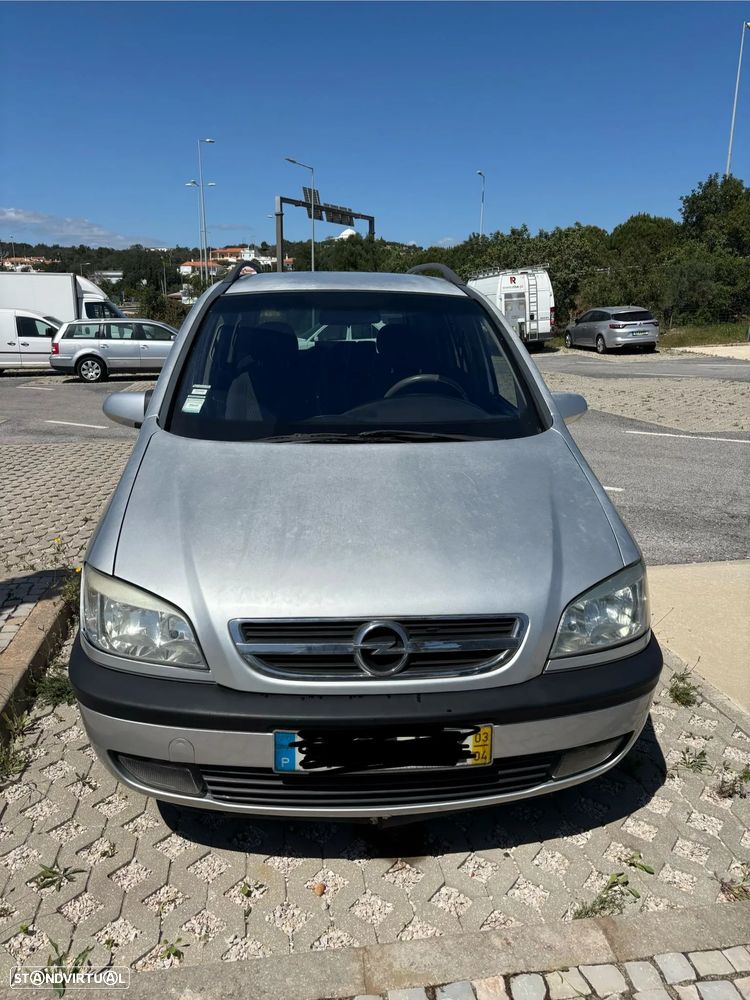 Opel Zafira - 1