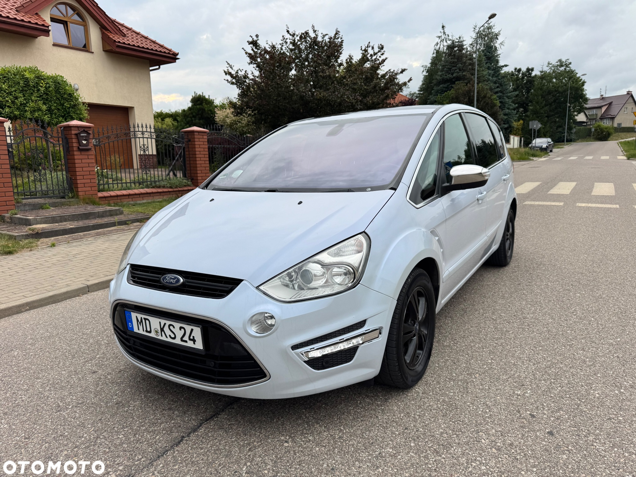 Ford S-Max 2.0 TDCi DPF Titanium - 10