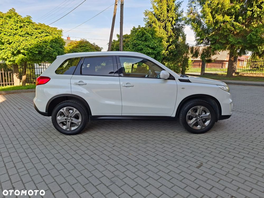 Suzuki Vitara 1.6 DDiS (4x4) Allgrip Comfort - 8