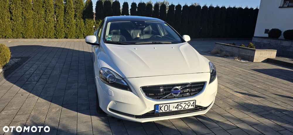 Volvo V40 D3 Summum - 1