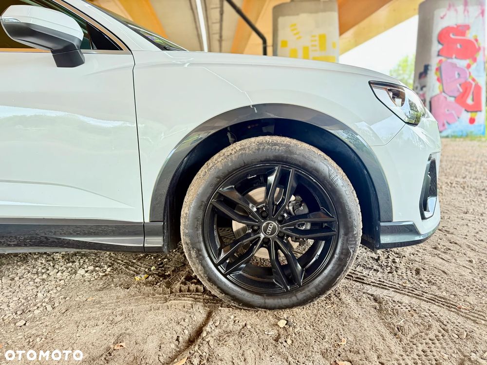 Audi Q3 35 TFSI S tronic - 12