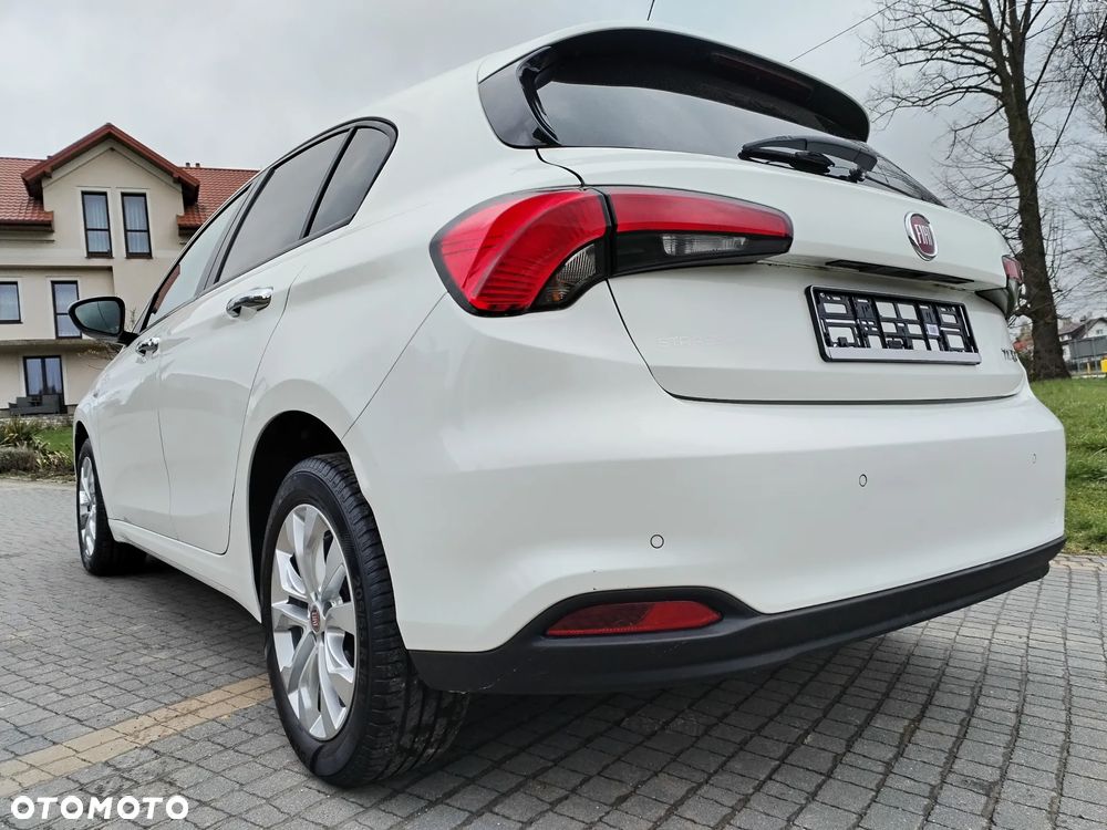 Fiat Tipo 1.4 16V More - 17