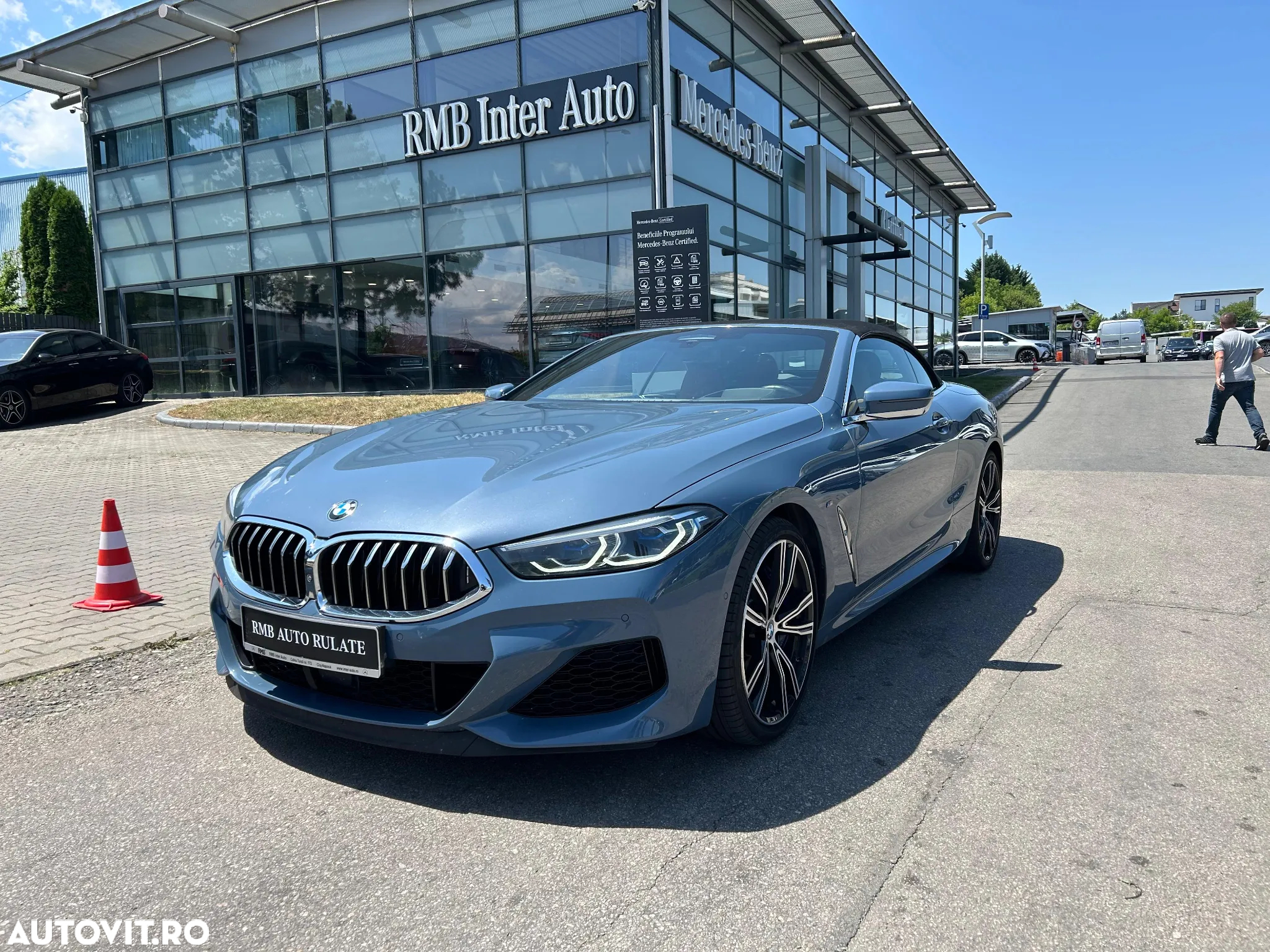 BMW M8 M850i xDrive AT - 12
