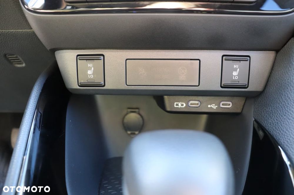 Toyota Yaris Hybrid 1.5 Selection Style - 19