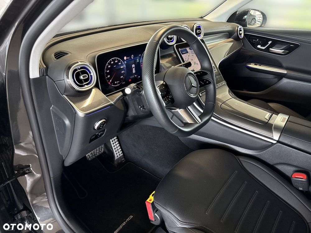 Mercedes-Benz GLC - 15