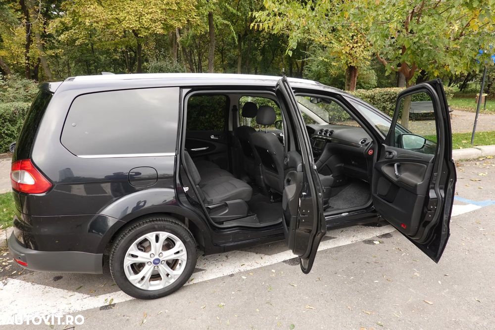 Ford Galaxy - 14
