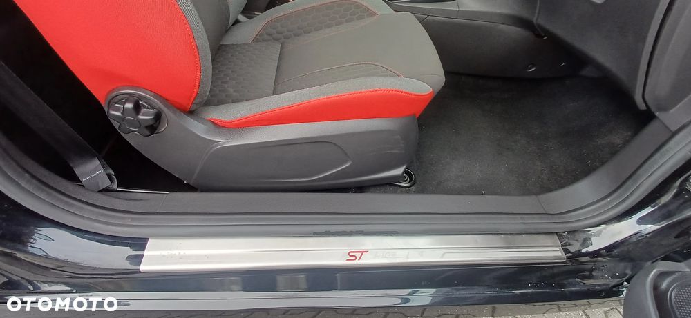 Ford Fiesta 1.0 EcoBoost S&S ST-LINE Red - 25