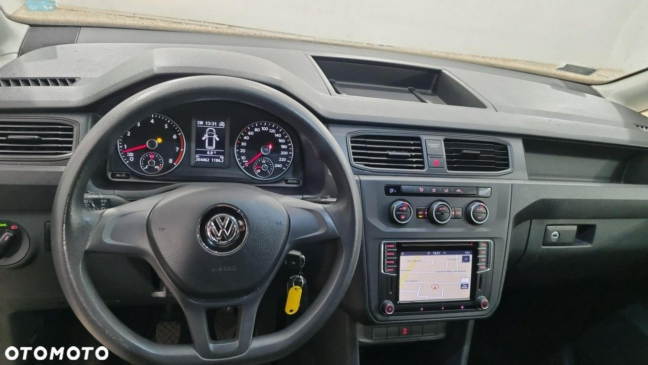 Volkswagen Caddy - 13