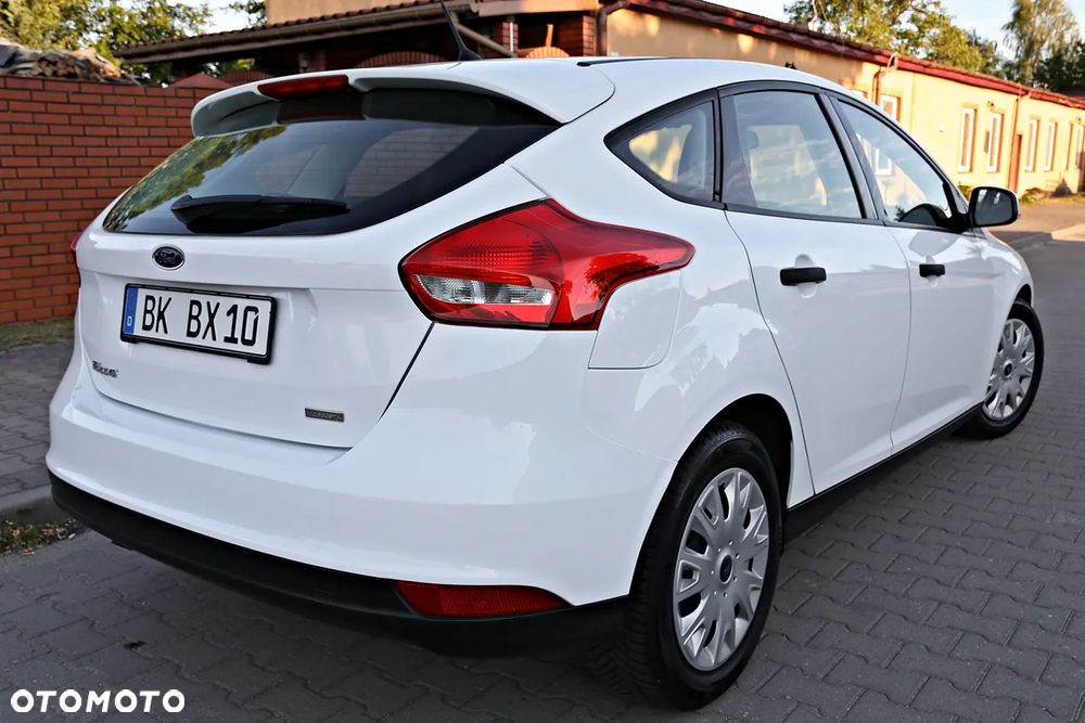 Ford Focus - 13